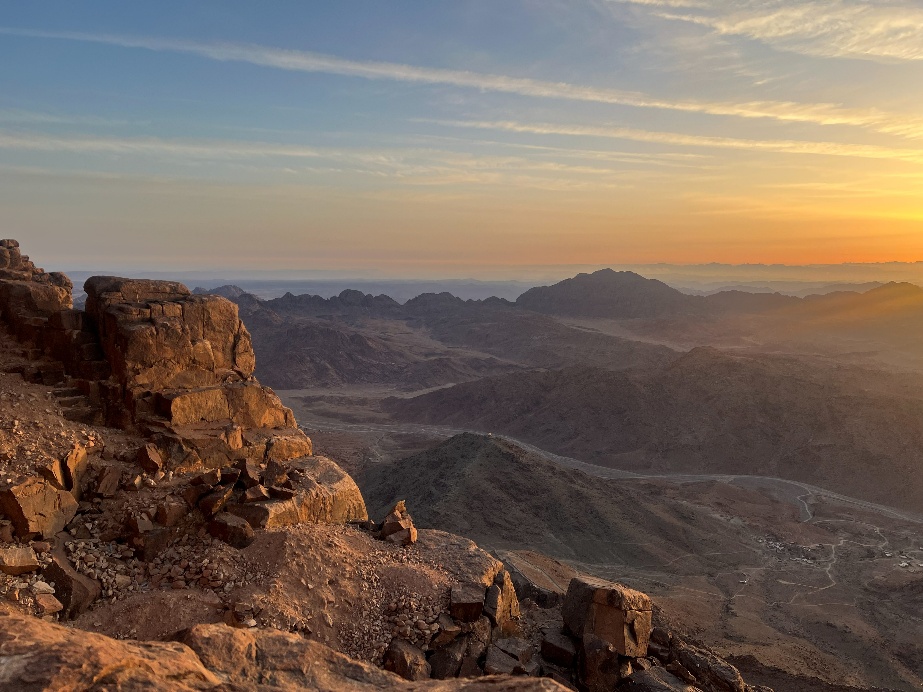 SINAI
PEAKS